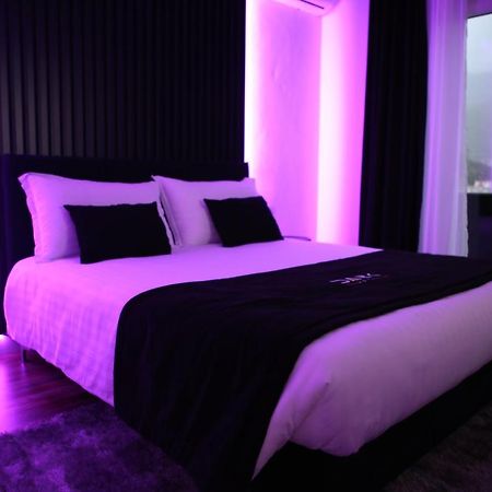 Dark Boutique Hotel Shkoze Dış mekan fotoğraf
