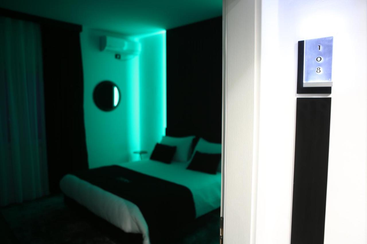 Dark Boutique Hotel Shkoze Dış mekan fotoğraf