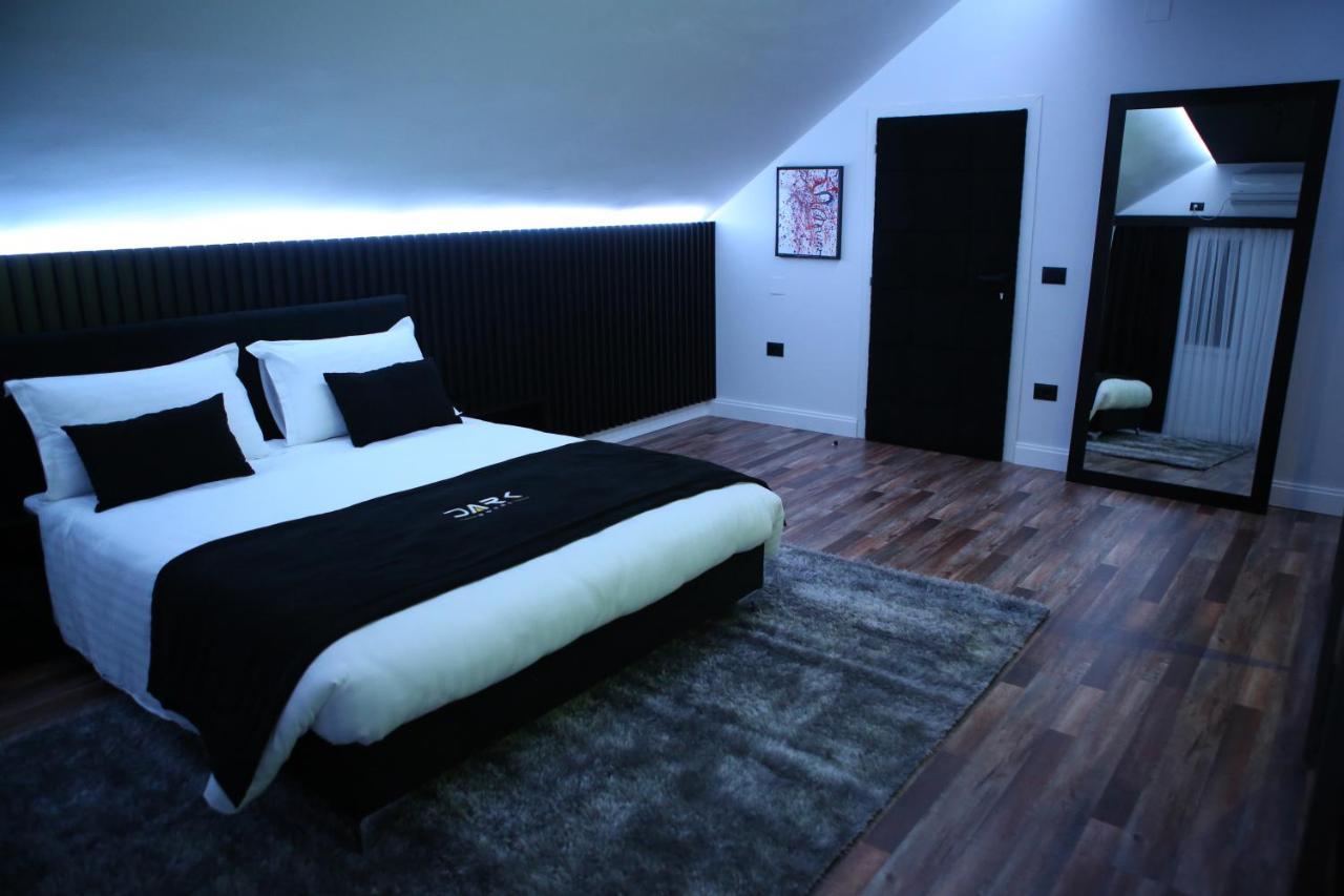 Dark Boutique Hotel Shkoze Dış mekan fotoğraf