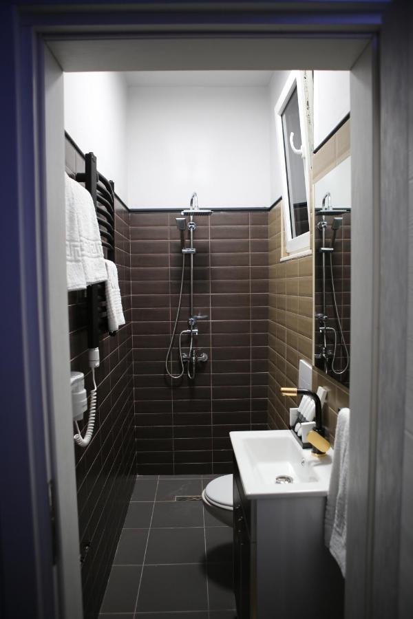 Dark Boutique Hotel Shkoze Dış mekan fotoğraf