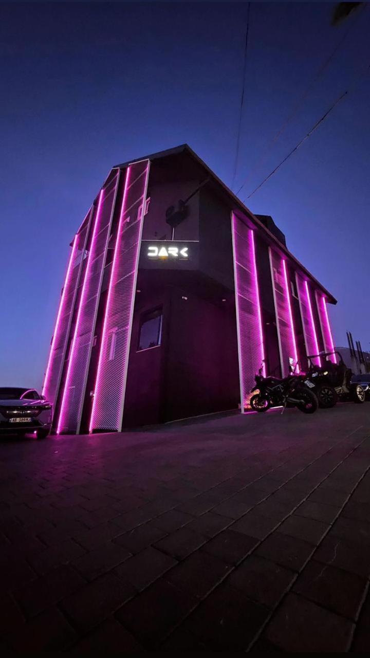 Dark Boutique Hotel Shkoze Dış mekan fotoğraf